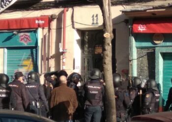 Desahucian a las inquilinas de Argumosa 11, emblema de resistencia a la especulación en Lavapiés