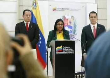 Venezuela anuncia el “cierre total” de fronteras con Colombia