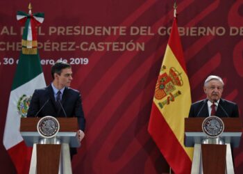López Obrador: «entre los individuos como entre las naciones, el respeto al derecho ajeno es la paz»