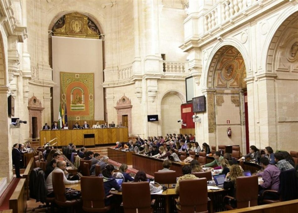 Vox presidirá la comisión del Parlamento de Andalucía encargada de la Memoria Histórica