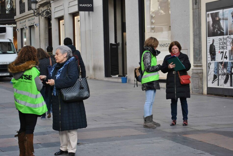 SATSE Madrid recoge firmas para que haya más Enfermería en  hospitales y centros de salud