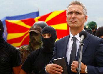 Macedonia se adhiere a la OTAN