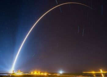 El Pentágono pide $ 300 millones para satélites con armas láser