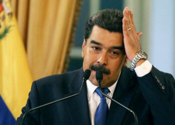 Venezuela. Maduro denuncia a EE.UU. por secuestrar 5.000 millones de dólares destinados a medicinas