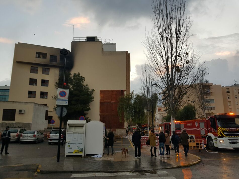 El Gobierno reconoce a IU que un mes y medio después del incendio que arrasó dos juzgados de instrucción de Ibiza aún no conoce ‘si fue fortuito o provocado’