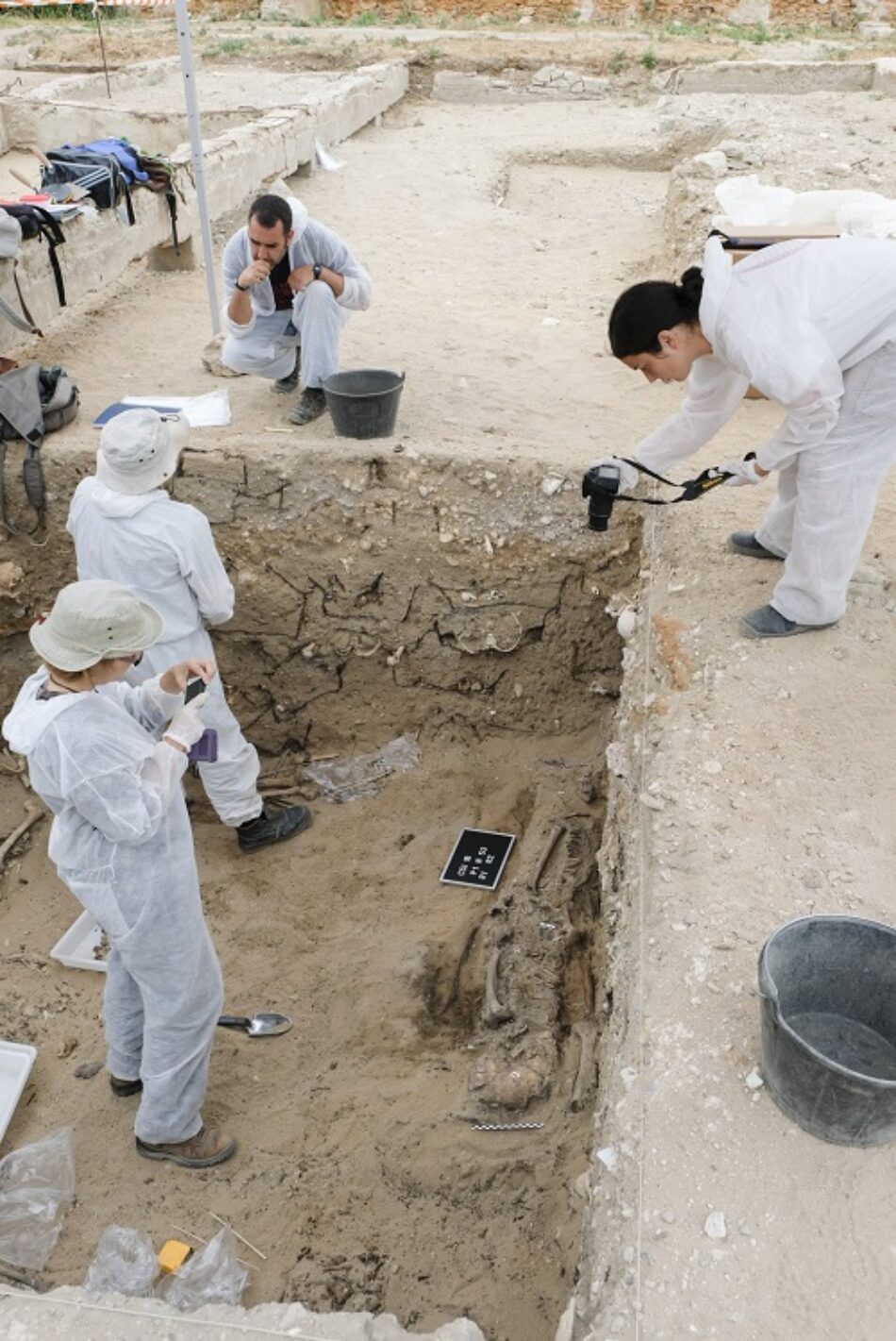 Nueva intervención en el cementerio San José de Cádiz para localizar los restos de Alfonso López Quera, asesinado por los golpistas en 1936