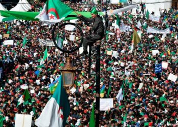 Continúan las movilizaciones en Argelia contra el presidente Buteflika