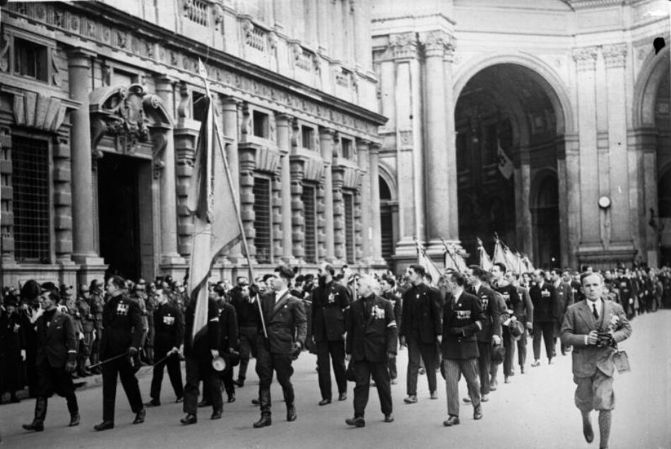 ¿Por qué el fascismo es de derechas?