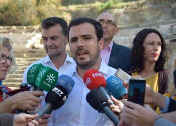 Alberto Garzón reconoce en Málaga la “satisfacción” y su “especial ilusión” para encabezar la candidatura de esta provincia para el 28A cuando las bases de IU ratifiquen el preacuerdo electoral