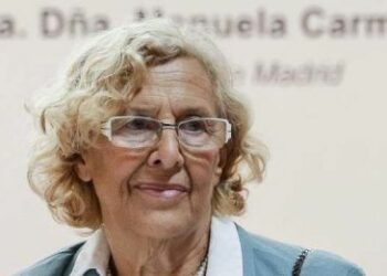 Colectivos de solidaridadd piden a Manuela Carmena un giro social en la gestión de los servicios sociales y de la EMVS