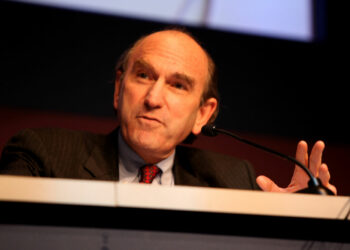 Elliott Abrams amenaza a Rusia por su apoyo a Venezuela