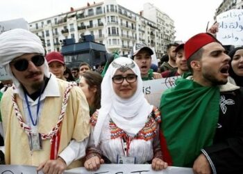 Jefe de Ejército argelino pide relevo del presidente Bouteflika