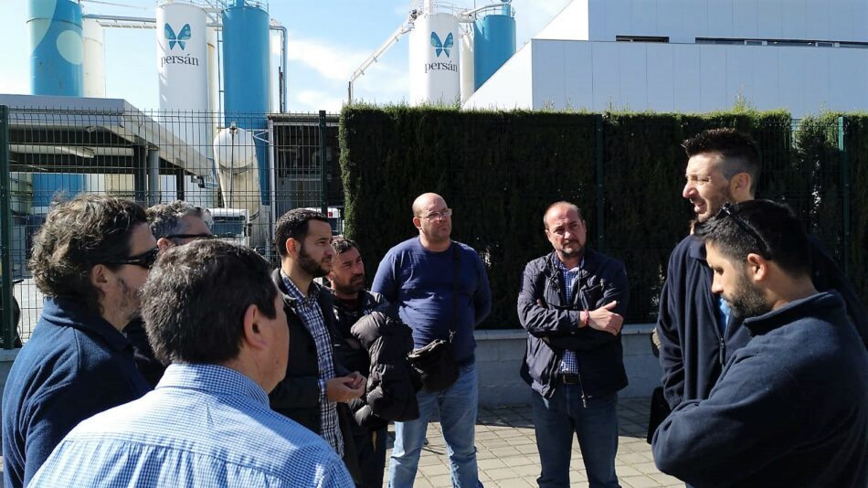 IU Sevilla alerta de una persecución a los trabajadores en Persán y exige a Espadas que “no mire hacia otro lado”