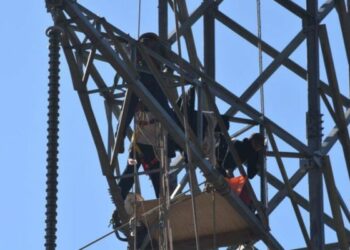 Chile. Corte falla que comuneros de La Dormida pueden mantener tomada torre de alta tensión