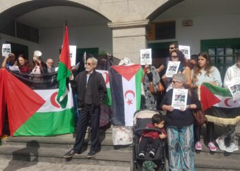 IU espera que la UE sancione al Estado español por deportar a Marruecos al activista saharaui Huseín Bachir Brahim