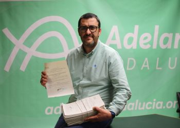 El Parlamento aprueba que la Junta salde, en cuatro años, la deuda de 660 millones que mantiene con los ayuntamientos