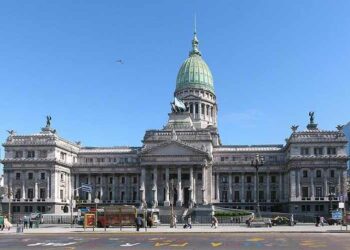 Aborto legal volverá por octava vez a Congreso argentino