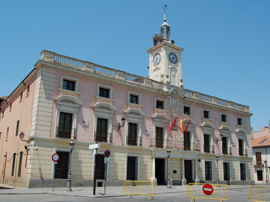 Izquierda Unida denuncia que el Ayuntamiento de Alcalá de Henares carece del Plan de Igualdad obligatorio desde 2015
