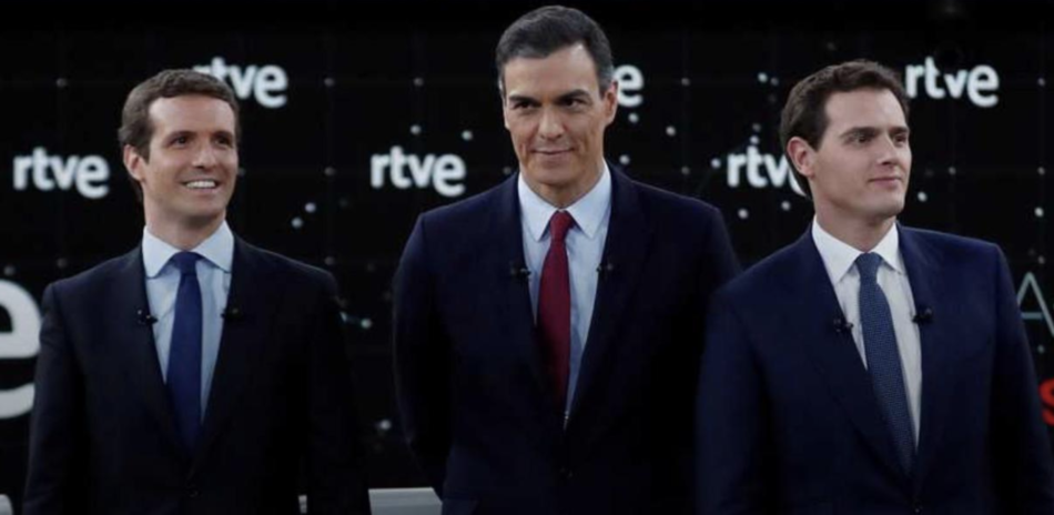 The New York Times arremete duramente contra Rivera, Casado y Sánchez