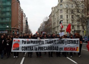 La plantilla de Madrid Barajas inicia movilizaciones por un convenio digno