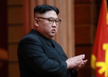 Kim Jong-un dice estar abierto a una tercera cumbre con Trump