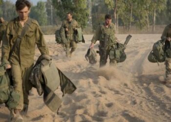 Soldados israelíes condenados a penas de prisión por negarse a tomar parte en maniobras que simulaban una guerra en Gaza