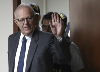 Los tribunales ordenas la detención domiciliaria del expresidente peruano Kuczynski