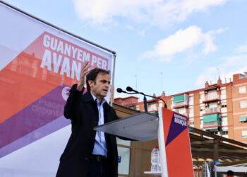 Asens: «A l’únic que li pot ser útil el vot al PSOE és a Rivera per acabar sent vicepresident»