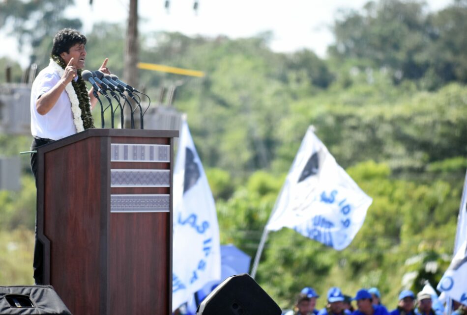 Evo Morales encabeza multitudinario lanzamiento de campaña electoral en Bolivia