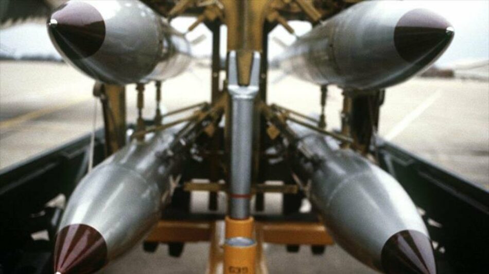Informe: EEUU tiene acumuladas 150 bombas nucleares en Europa