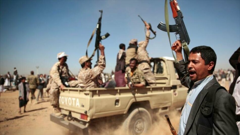 Ansarolá lanza ofensiva para recuperar ciudad estratégica yemení
