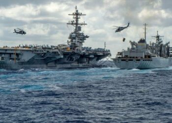 ‘Flotas de EEUU no pueden defender Riad ante ataques de Yemen’