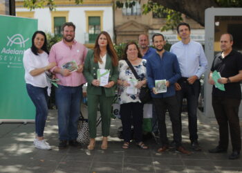 Adelante Sevilla apuesta por un turismo sostenible que redistribuya la riqueza y mantenga la esencia de los barrios