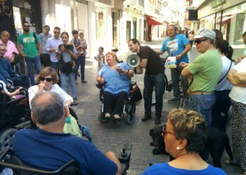 Adelante Sevilla promete una oficina que garantice la accesibilidad con más inspecciones y mejor atención al público