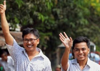 Myanmar libera a los dos periodistas de Reuters