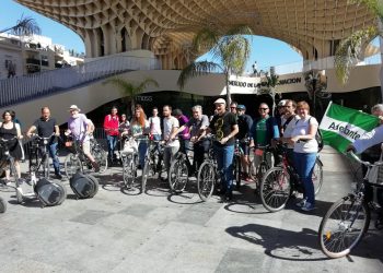 Adelante recuperará el Plan Centro e impulsará una batería de medidas para que en Sevilla “no haga falta usar el coche”