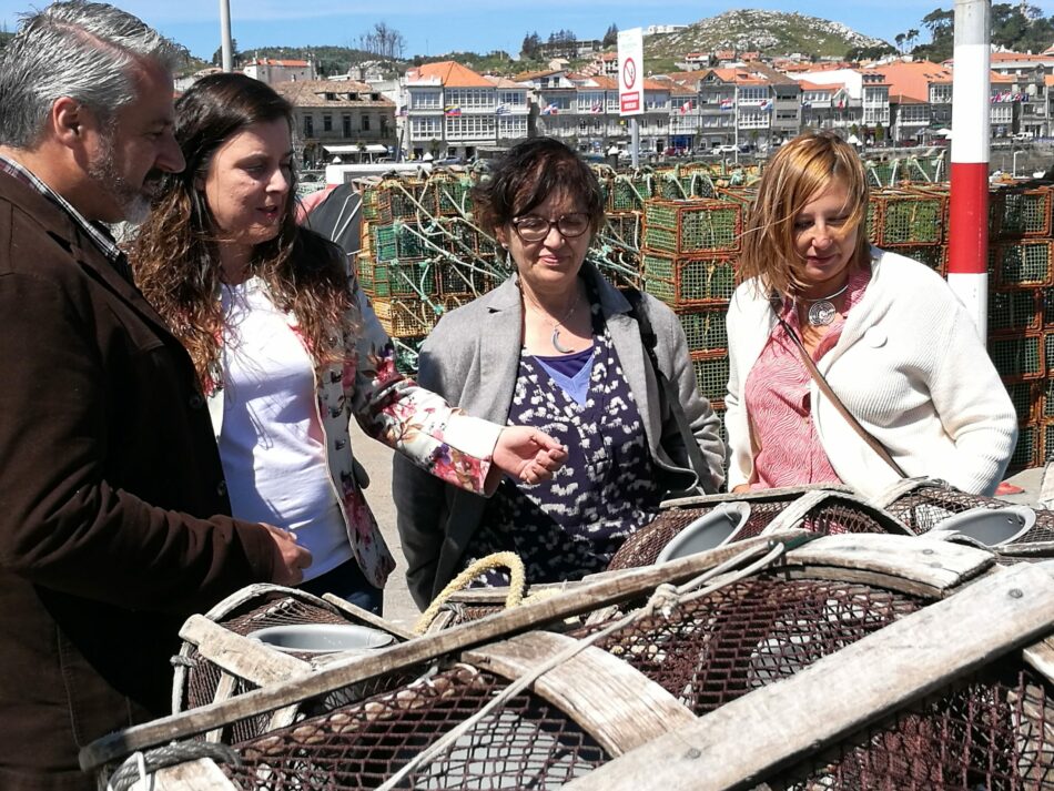 A candidata de Unidas Podemos Cambiar Europa, Vanessa Angustia, esixe solucións aos problemas de contaminación e a falta de traballo nas nosas costas