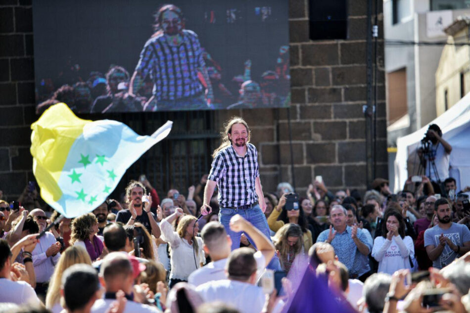 Pablo Iglesias, en Tenerife: «Que suenen las campanas, que no van a evitar que lleguen los dragones con justicia social y democracia»