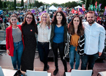 Podemos cierra la campaña llamando a la movilización: «Vamos a dar la sorpresa este domingo tomando el control de nuestras vidas»