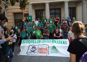 10 bloques y 105 personas amenazadas de desahucio en Vallecas