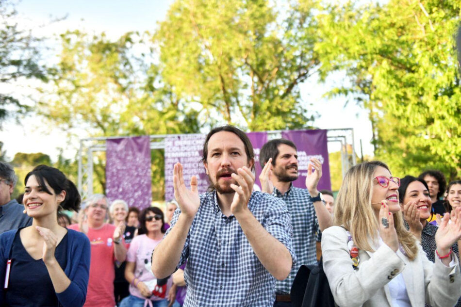 Pablo Iglesias: «Las políticas de Merkel están detrás del auge de la extrema derecha. Queremos una Europa con los derechos de la gente primero»