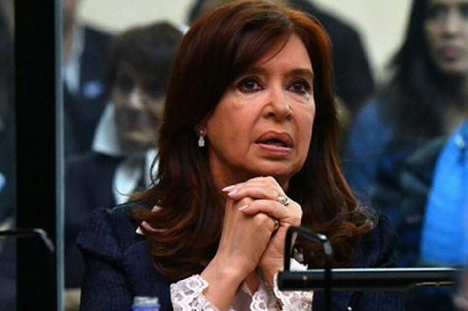 Cristina Fernández: Argentina merece otro gobierno