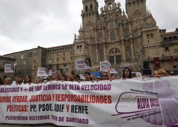 La Plataforma Víctimas Alvia 04155 trasladará sus reivindicaciones a la presidenta de ADIF