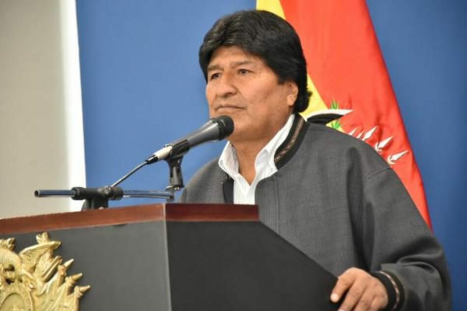 Evo Morales repudia consecuencias de políticas del FMI
