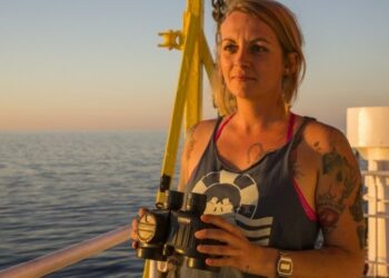 20 años de prisión para bióloga alemana Pia Klemp la por rescatar migrantes en el Mediterraneo