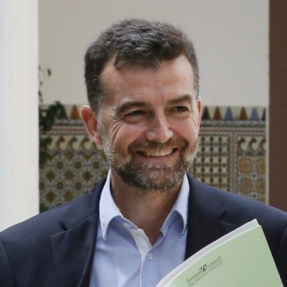 Antonio Maíllo deja su escaño y la coordinación de IU Andalucía y reingresa como profesor de Latín