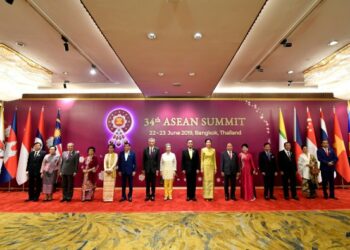 La ASEAN aboga por impulsar la cooperación entre estados asiáticos contra la contaminación oceánica