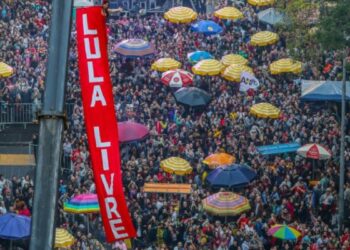 Brasil. El Festival de «Lula Libre» lleva a 80 mil personas a la Plaza de la República, en São Paulo