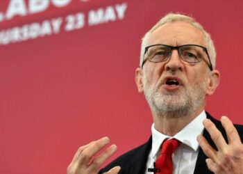 Jeremy Corbyn dirige duras críticas a Trump por hacer públicas sus preferencias en la política interna británica: «Es una injerencia»