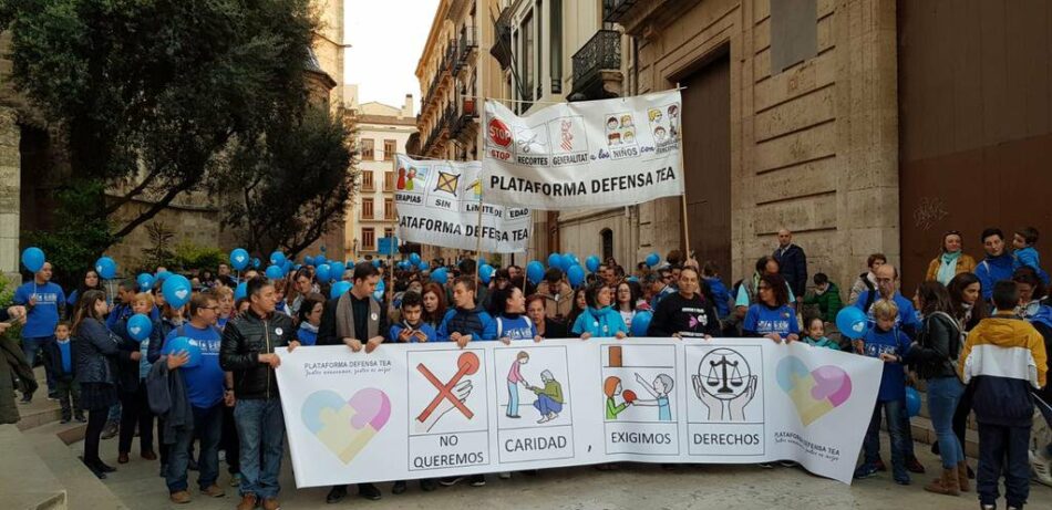 Plataforma TEA denuncia que cientos de familias de alumnos con autismo siguen sin plaza escolar